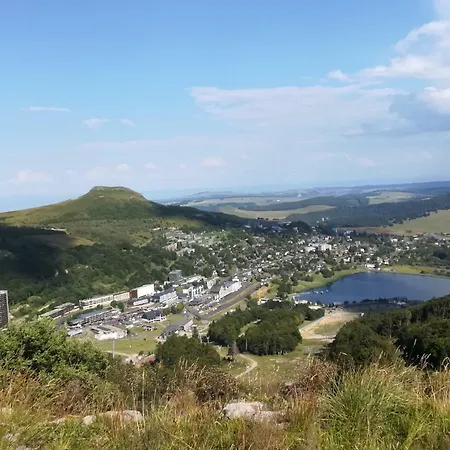 Les Chalets De 아파트